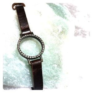 LEATHER BAND BRACELET